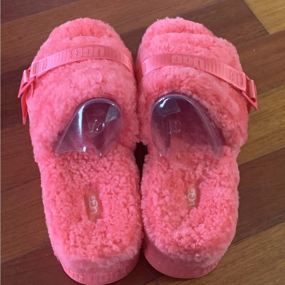 UGG PLATFORM SANDALS - Picture 3 of 4